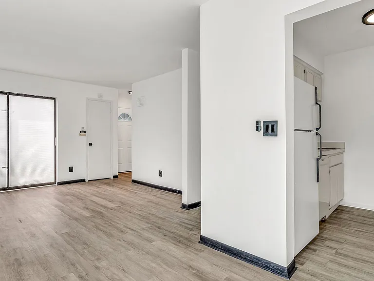 8800 Bardmoor Blvd #12 — Photo 8