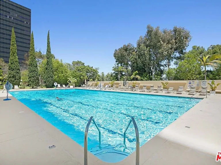 2160 Century Park E #1803 — Photo 7