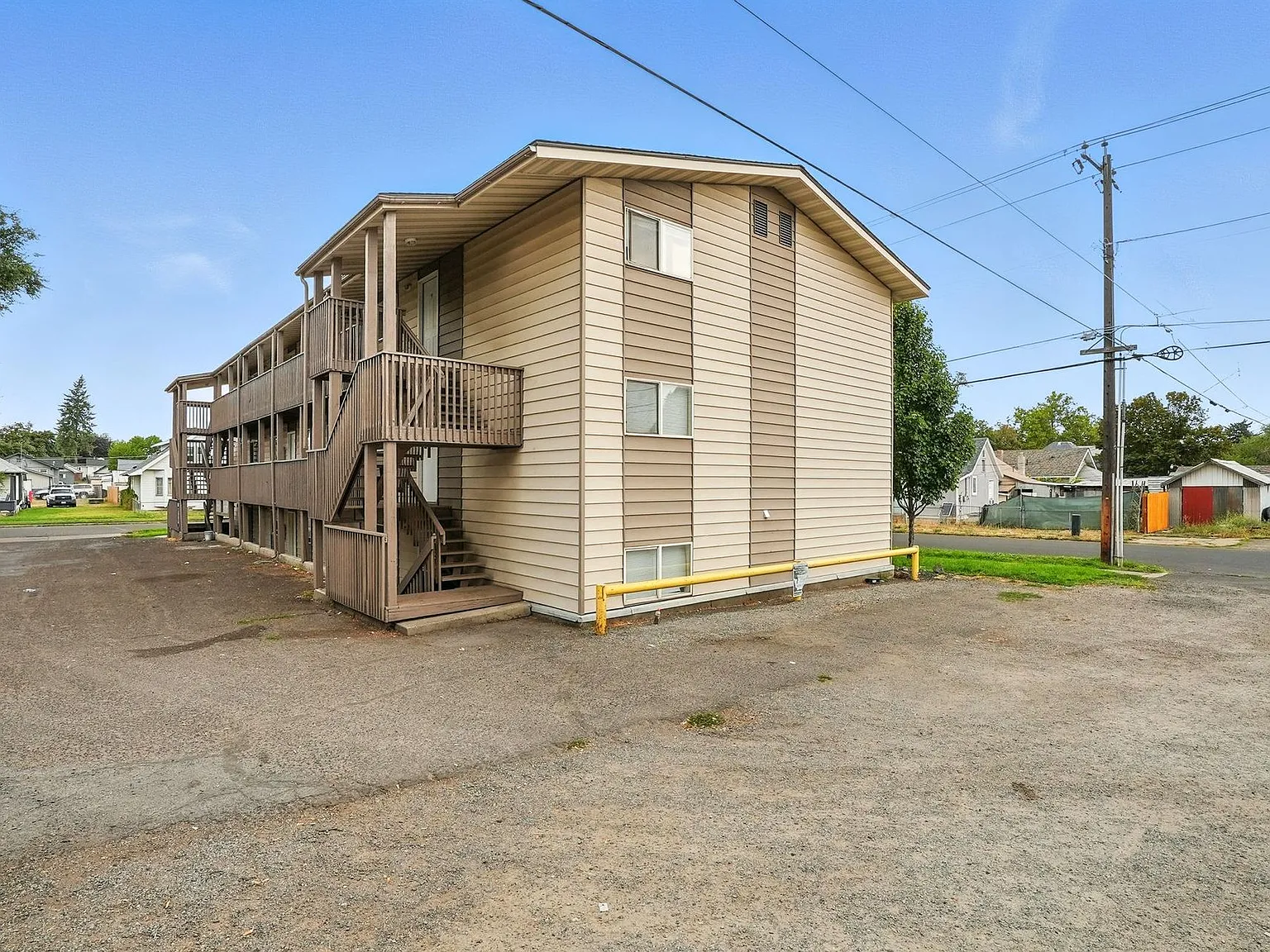 Cannonball Apartments! — Photo 3