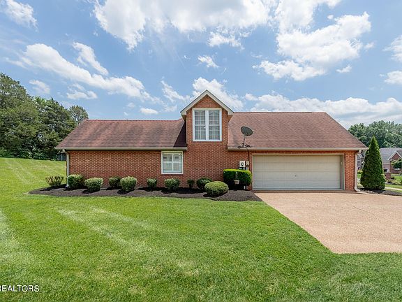3rd image of 7324 Emory Pointe Ln