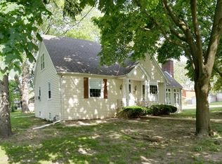 11661 S Tripp Ave, Alsip, IL 60803