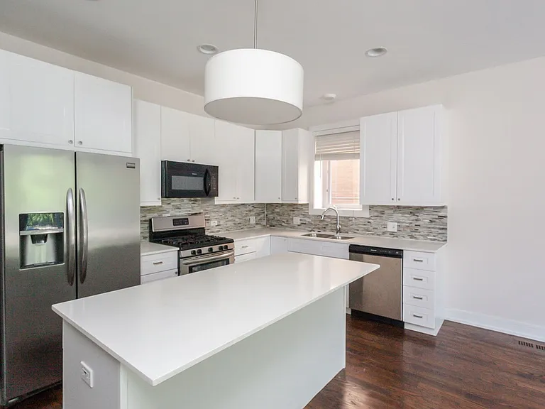 KDG Avondale LLC — Photo 2