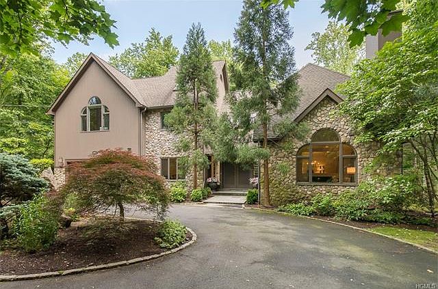 1st image of 157 Hillair Cir