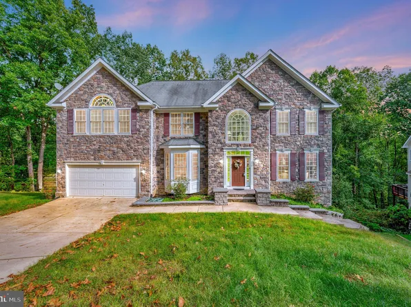 214 Midshipman Cir, Stafford, VA 22554