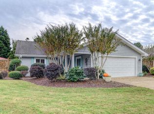 7208 Trailmark Dr, Wilmington, NC 28405