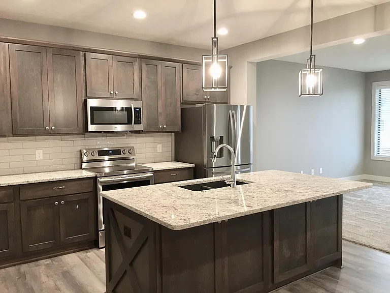 5802 Thompson Creek Blvd — Photo 4