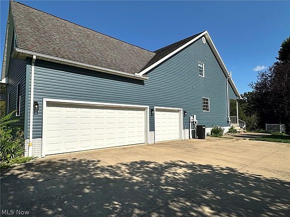 4th image of 6240 Branch Flat Rd