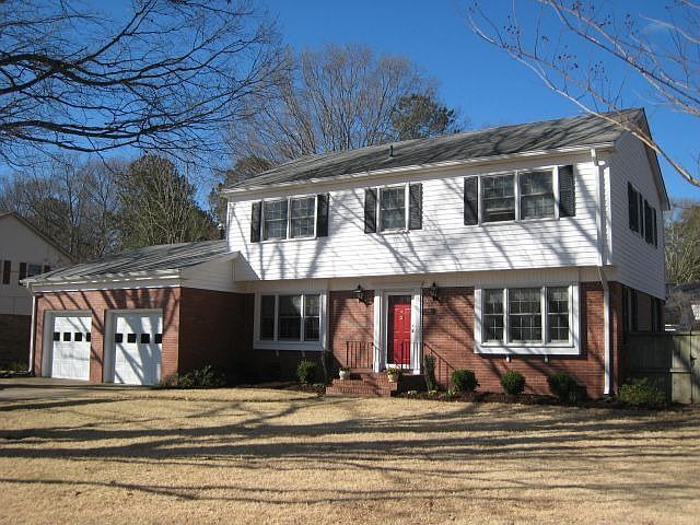 1st image of 713 Oxford Dr