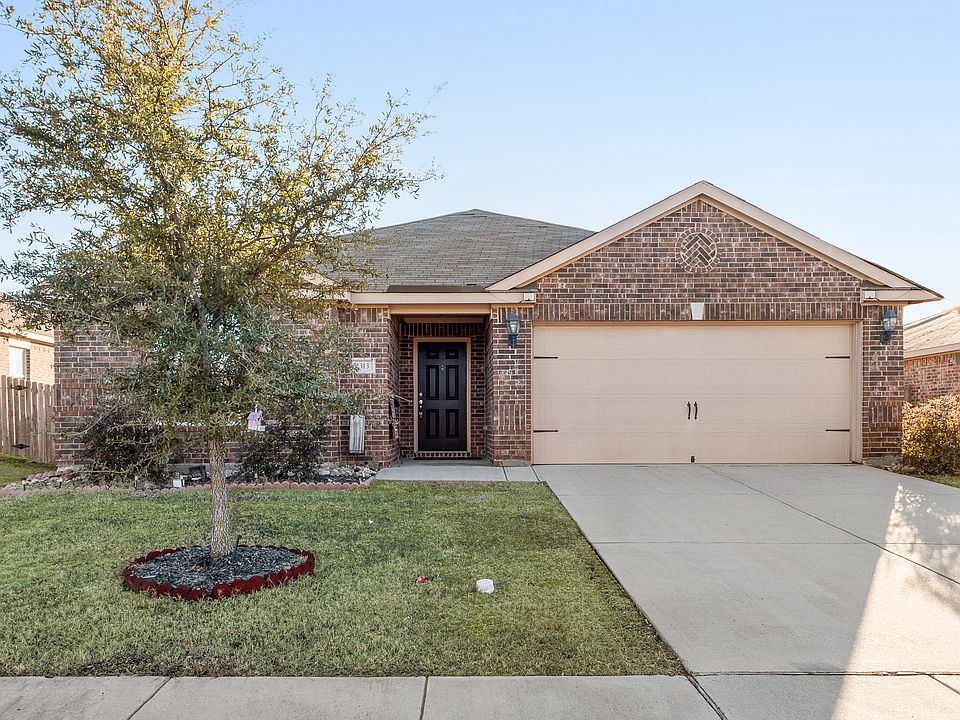 1st image of 1313 Shumard Dr