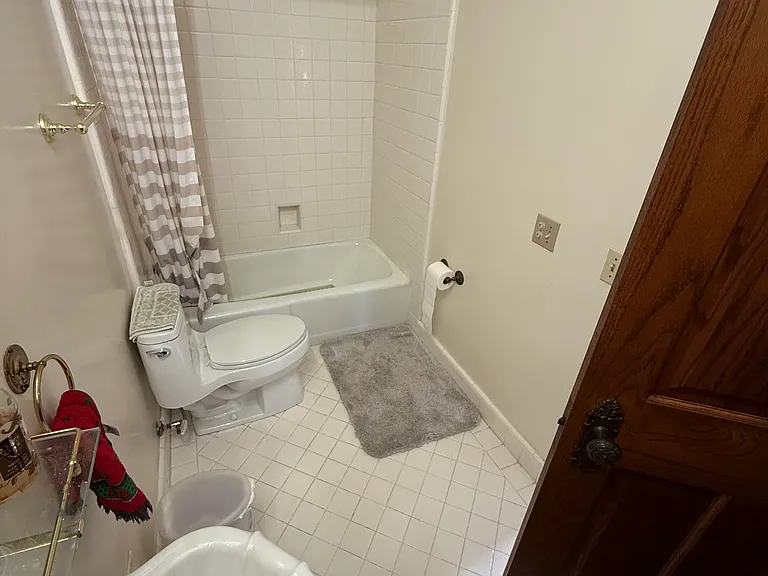 533 E Sierra Madre Ave — Photo 12