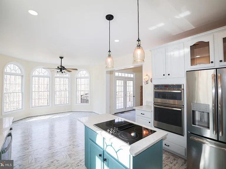 23891 Deep Hollow Ln — Photo 12