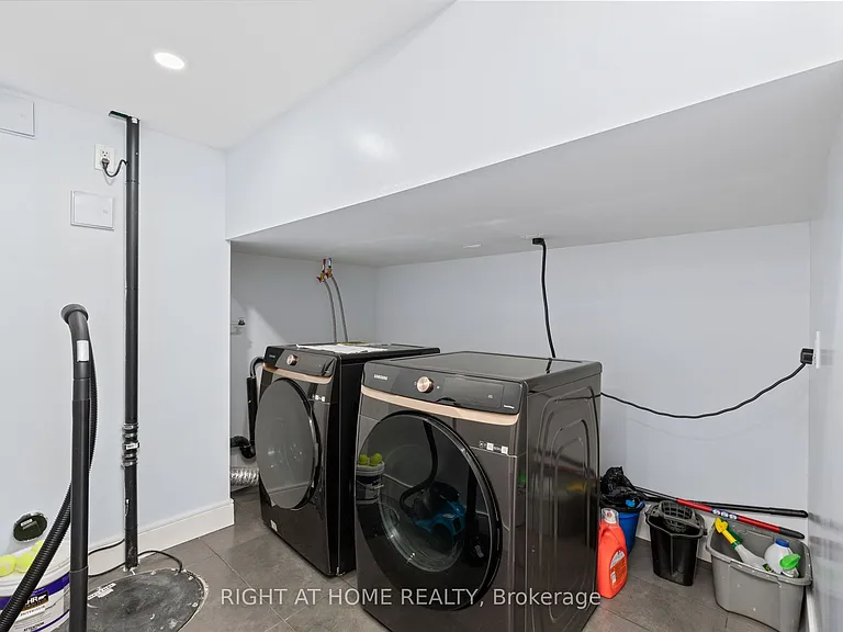 346 Walkers Line #BASEMENT — Photo 23
