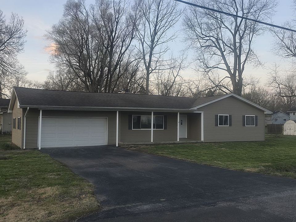 1st image of 1505 W Ash Ave