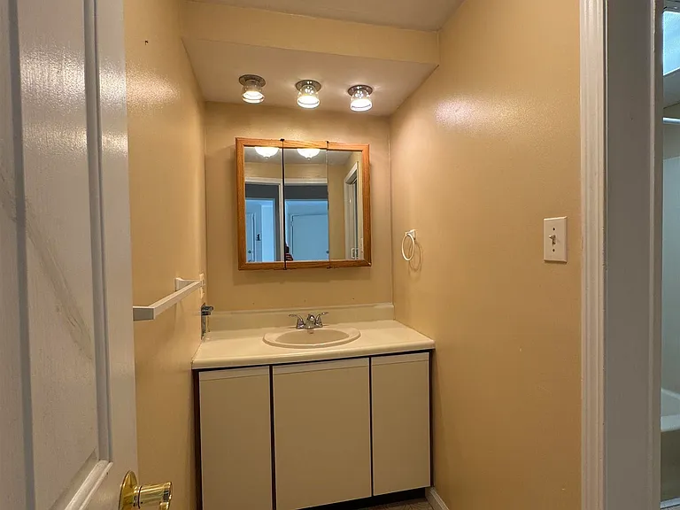 3816 South Blvd #1 — Photo 10