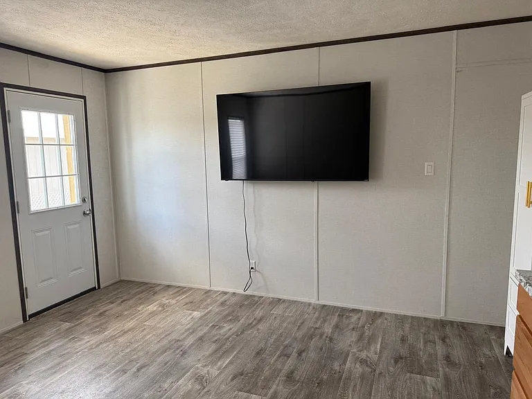 1824 Road 5730 — Photo 5