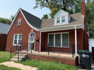 3038 Martin Ave, Omaha, NE 68112