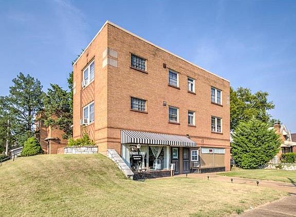 4th image of 4616-4620 Sulphur Ave
