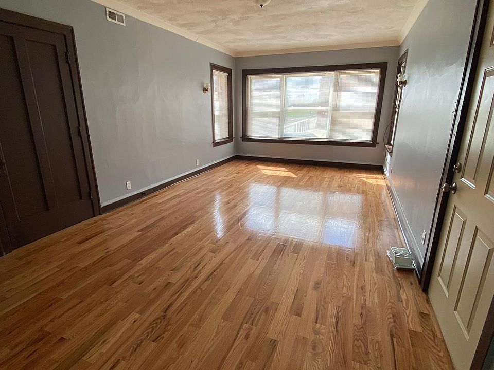 1st image of 1054 W 81st St Unit 2