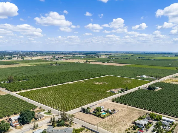 2854 N Monroe Ave, Fresno, CA 93723