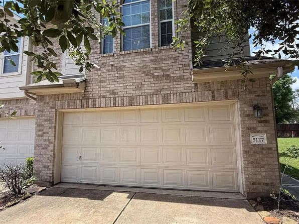 5127 Prosperity Cir, Houston, TX 77018