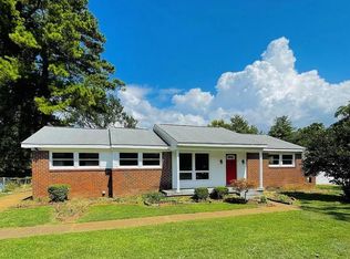 4402 Kenwood Dr NW, Huntsville, AL 35810