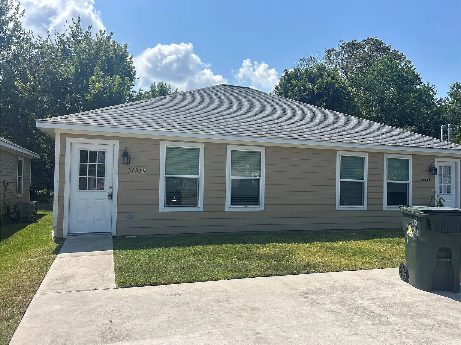 2 bed, 1.0 bath, 800 sqft, $1,100 — Photo 1
