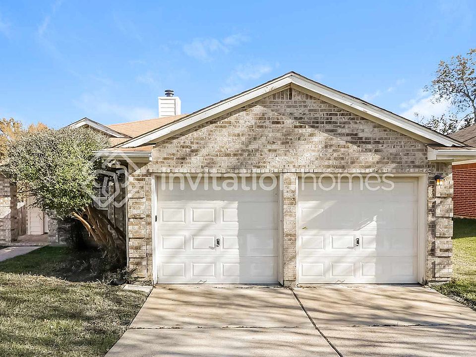 1st image of 10714 Estelle Cir