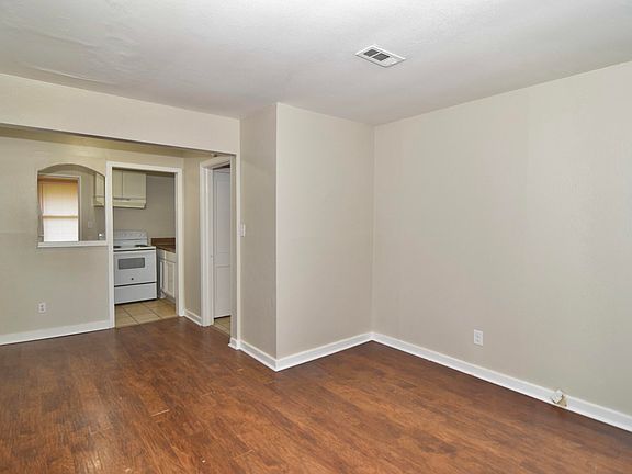 3rd image of 2235-2237 Woodward Avenue