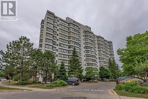 744 Wonderland Rd S #803 Photo 1