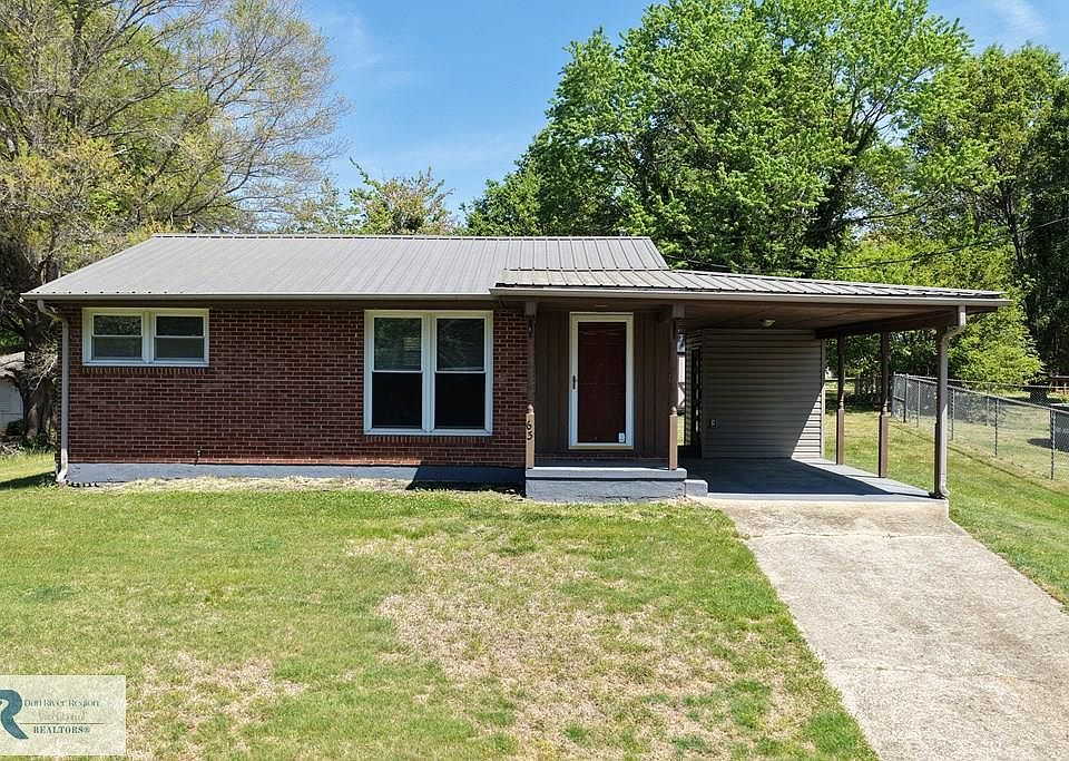 1st image of 63 Davis Rd