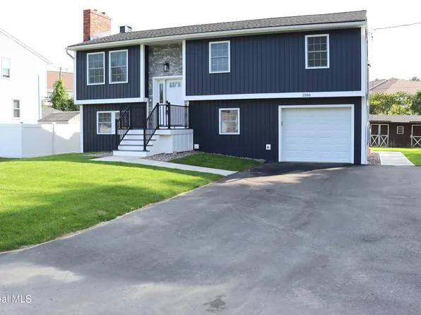2180 Lynn Street, Rotterdam, NY 12306