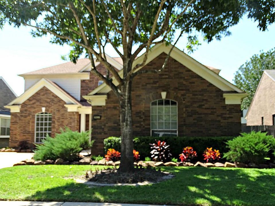 1st image of 2922 Linda Dr