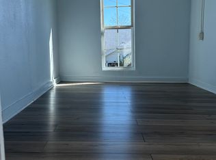 209 N Navidad St #UP, San Antonio, TX 78207