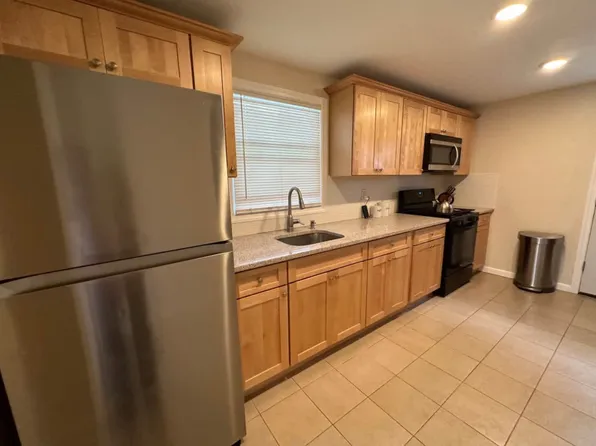 15024 119th Rd Floor 1, Jamaica, NY 11434