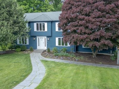 25 Coachman Ln, Natick, MA, 01760