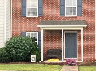 140 Salem Ln, Christiansburg, VA 24073