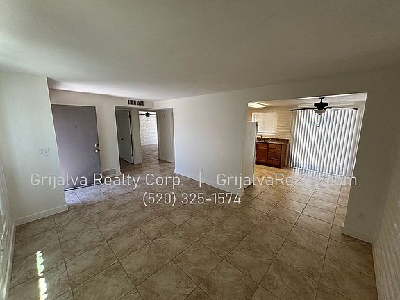 3rd image of 3648 E Blacklidge Dr #3652