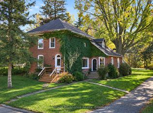 87 Bloomfield Main St, Prince Edward County, ON K0K1G0