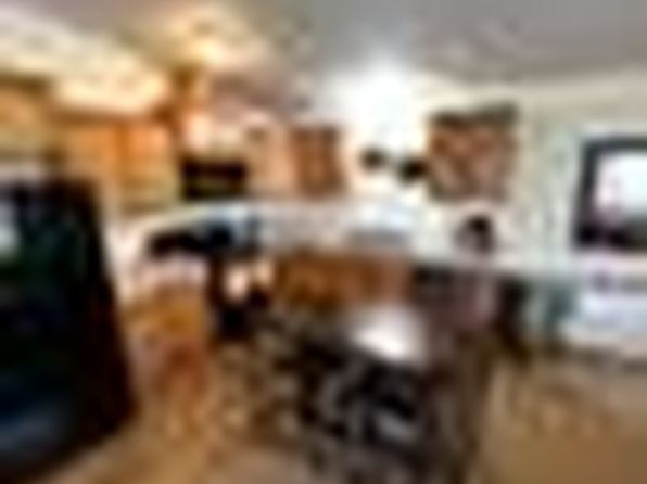 408 Eddy Ct