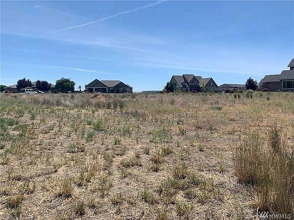 4th image of 600 Viewmont Dr SE