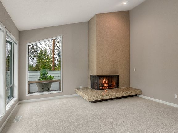 5th image of 4625 Highland Dr