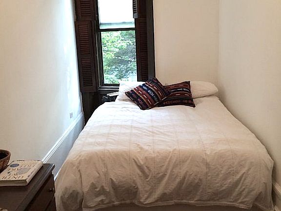 3rd image of 246 W 137th St APT 2F