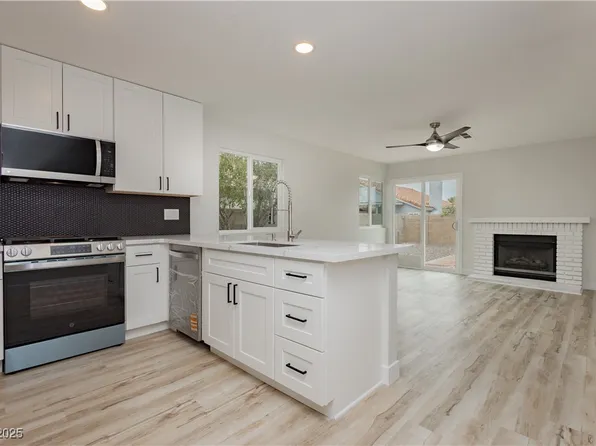 7777 Barbican Ct, Las Vegas, NV 89147