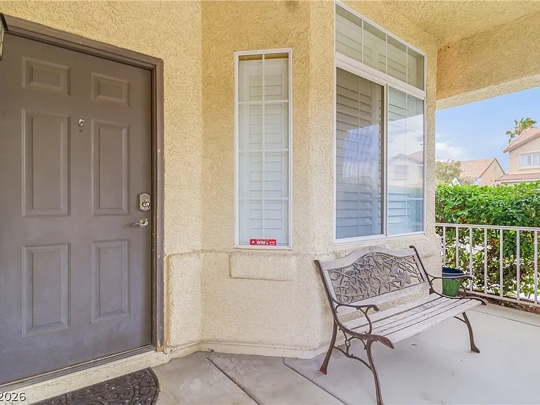 9523 Observer St — Photo 5