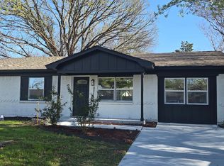 1620 Laurel Ln, Plano, TX