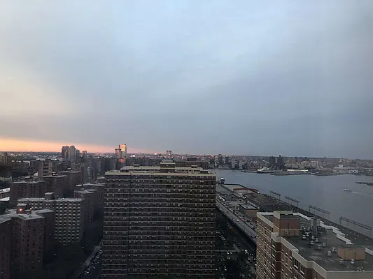 Rented by Gulia Wang, LREB | media 23