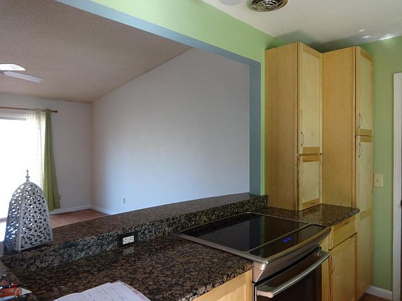 Kitchen remodeled 2 years ago-with a cook in mind