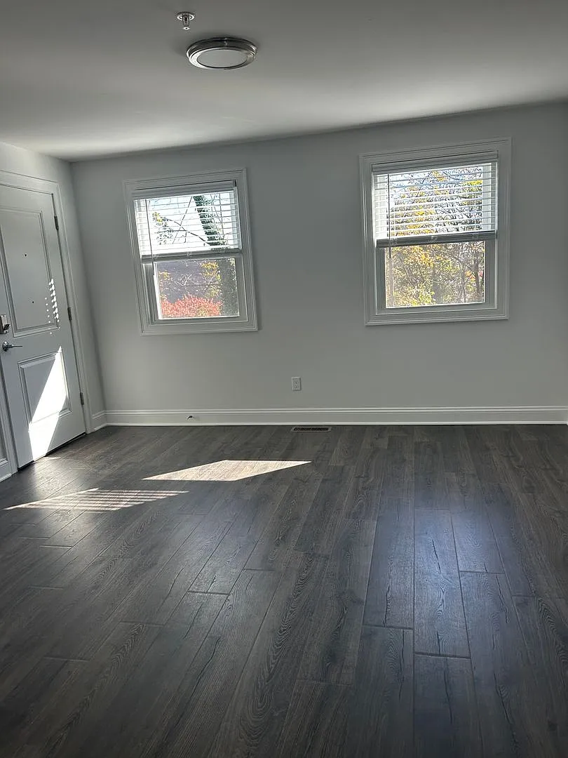 132 Flax Hill LLC — Photo 3