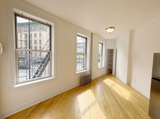 152 7th Ave #C, New York, NY 10014