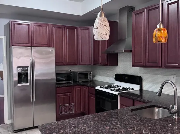 3211 W Oxford St, Philadelphia, PA 19121